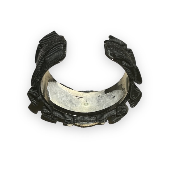 ✧ Cuff bracelet - Picture 4 of 4